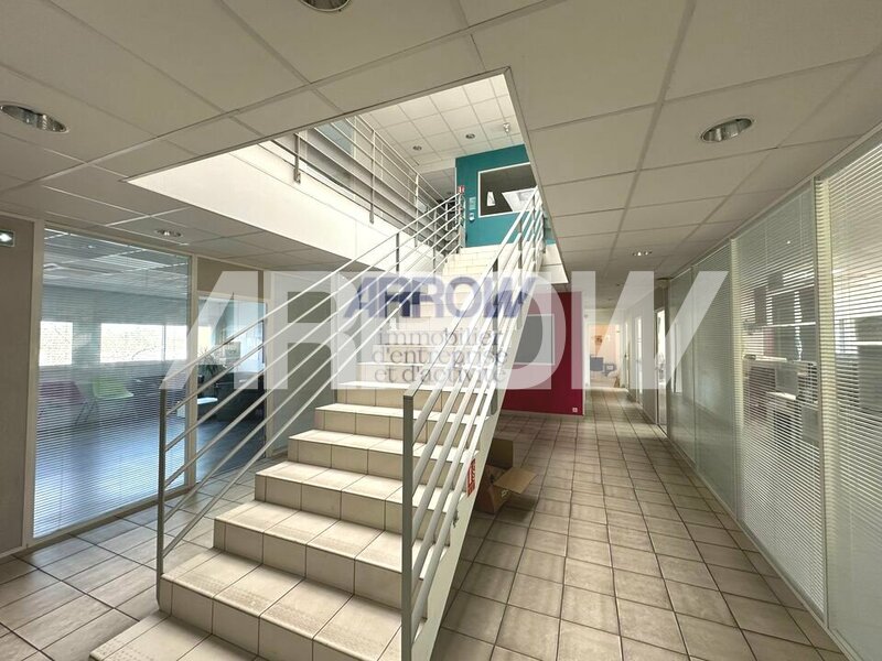 Bureaux à louer BOUGUENAIS 11