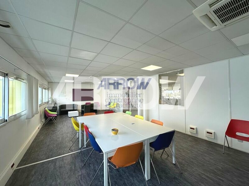 Bureaux à louer BOUGUENAIS 4
