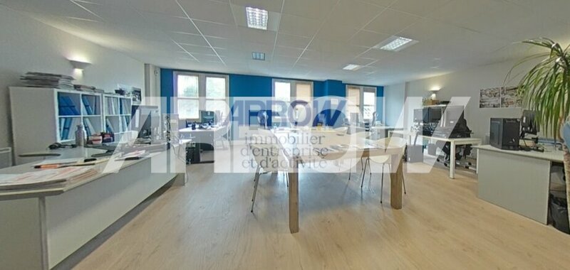 Bureaux à vendre à louer REZE 1