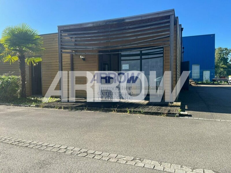 Entrepôt à vendre à louer BOUAYE 2