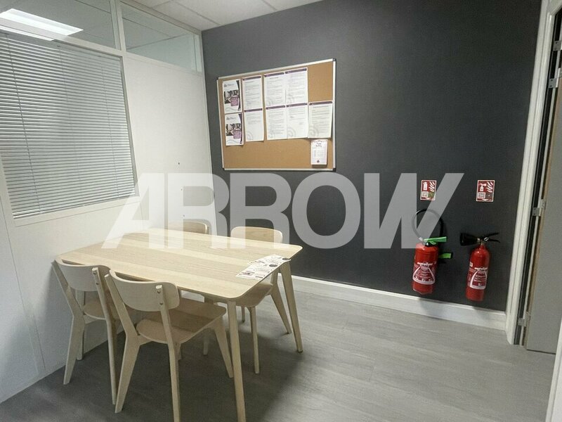 Bureaux à vendre REZE 5