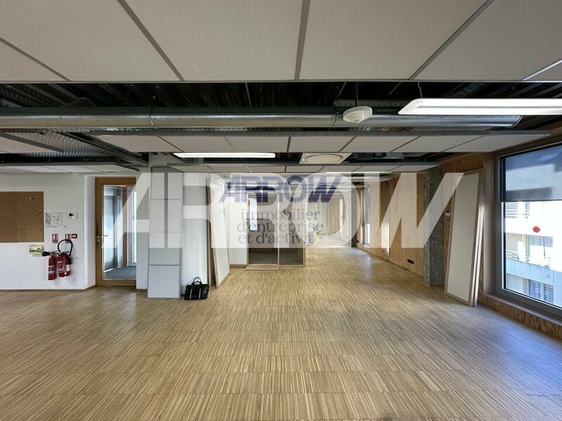 Bureaux à louer NANTES 8