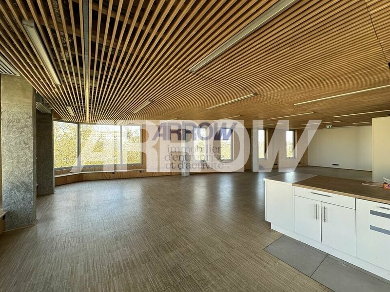 Bureaux à louer NANTES 6