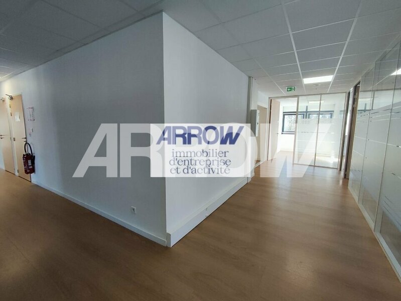 Bureaux à louer NANTES 8