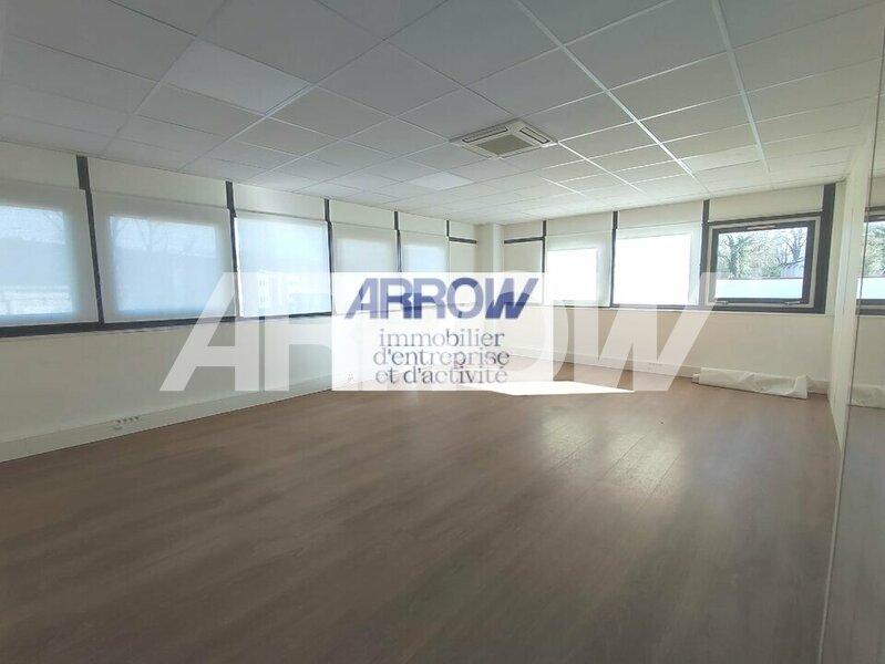 Bureaux à louer NANTES 9