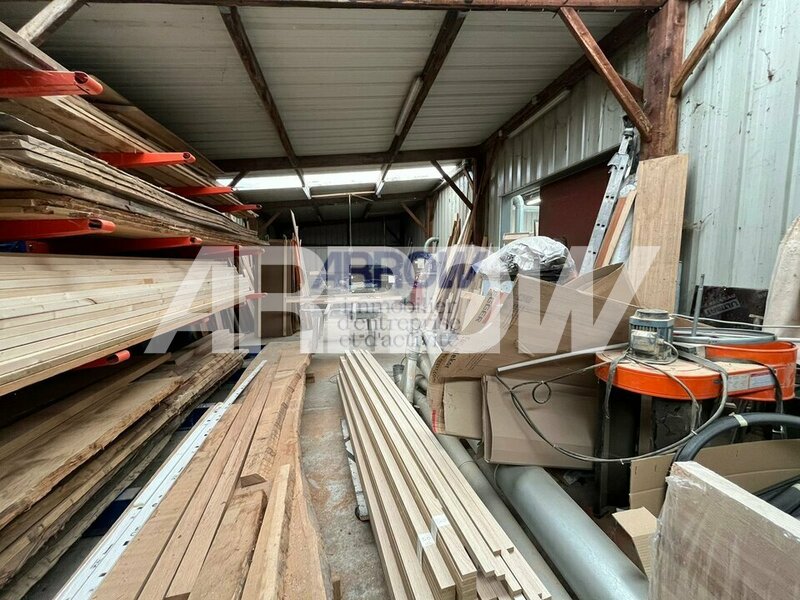 Entrepôt à vendre PONT SAINT MARTIN 2