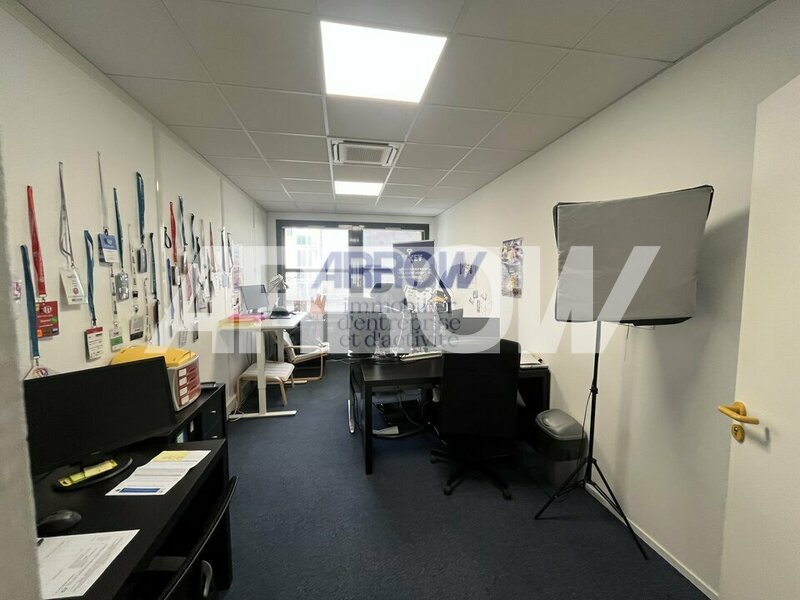 Bureaux à louer REZE 4