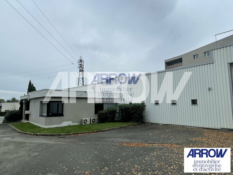 Local à vendre ORVAULT 1