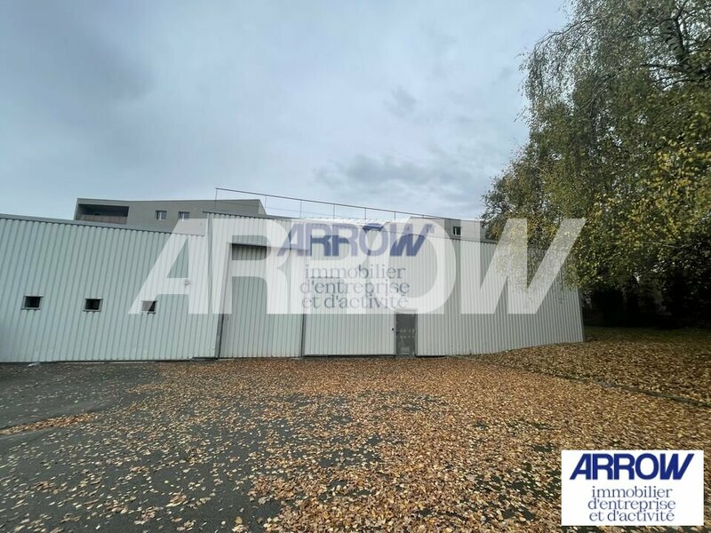 Local à vendre ORVAULT 4