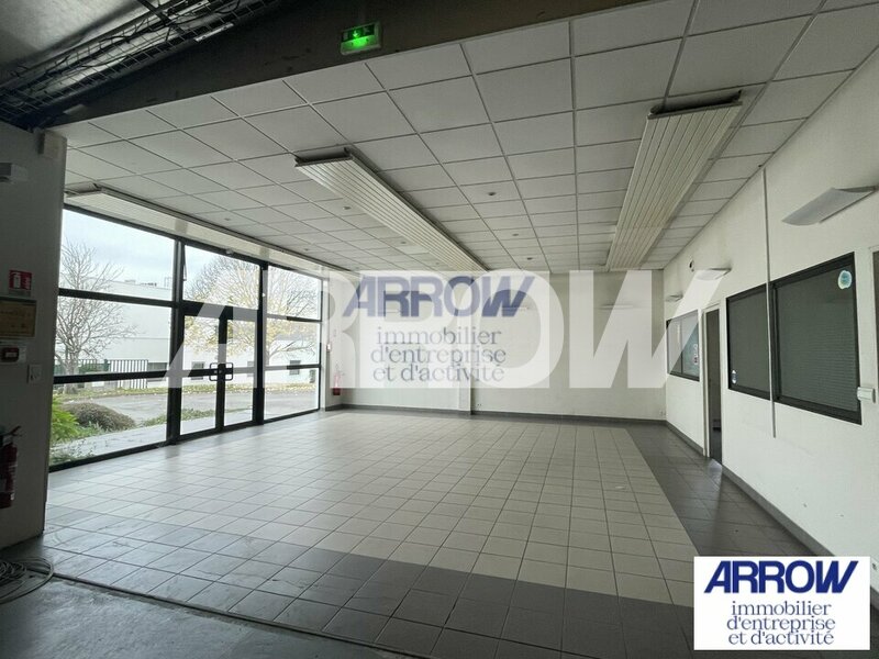 Local à vendre ORVAULT 3