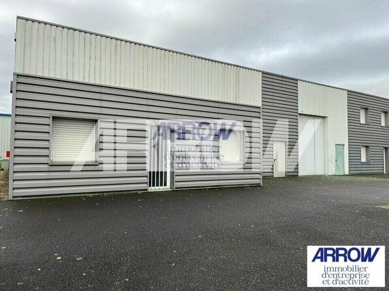 Local à louer SAINTE LUCE SUR LOIRE 2