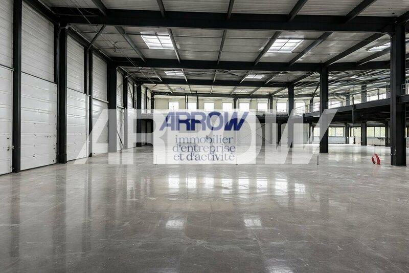 Local à vendre à louer CARQUEFOU 2