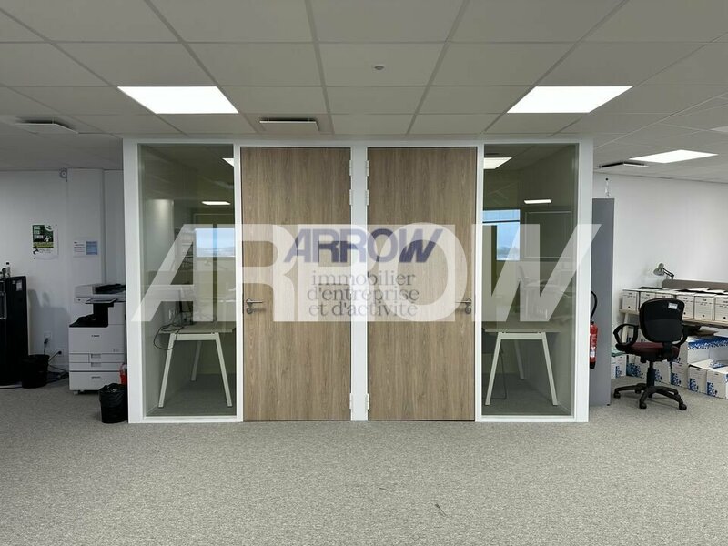 Bureaux à louer SAINT HERBLAIN 12