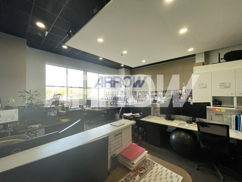 Bureaux à louer LA CHEVROLIERE 1