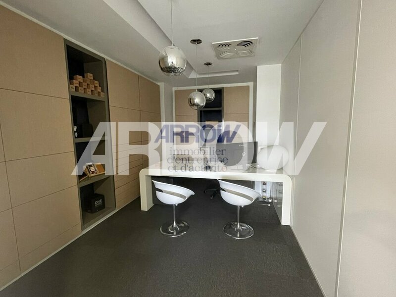 Bureaux à louer LA CHEVROLIERE 5