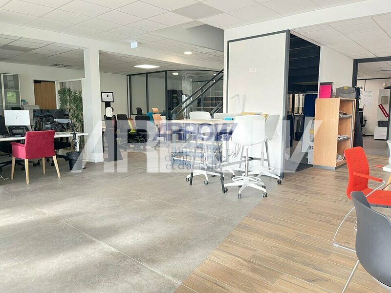 Local à louer LES SORINIERES 3