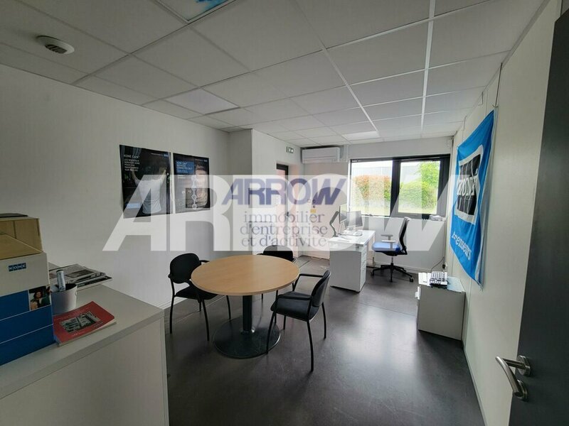 Local à louer LES SORINIERES 2