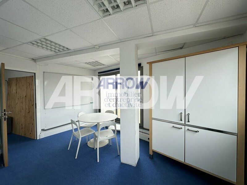 Bureaux à louer NANTES 8