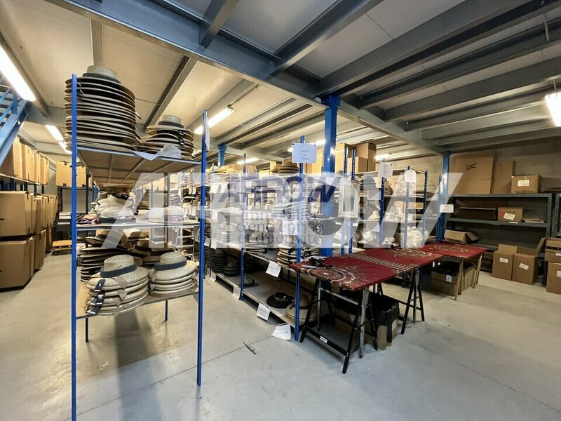 Entrepôt à vendre ORVAULT 3