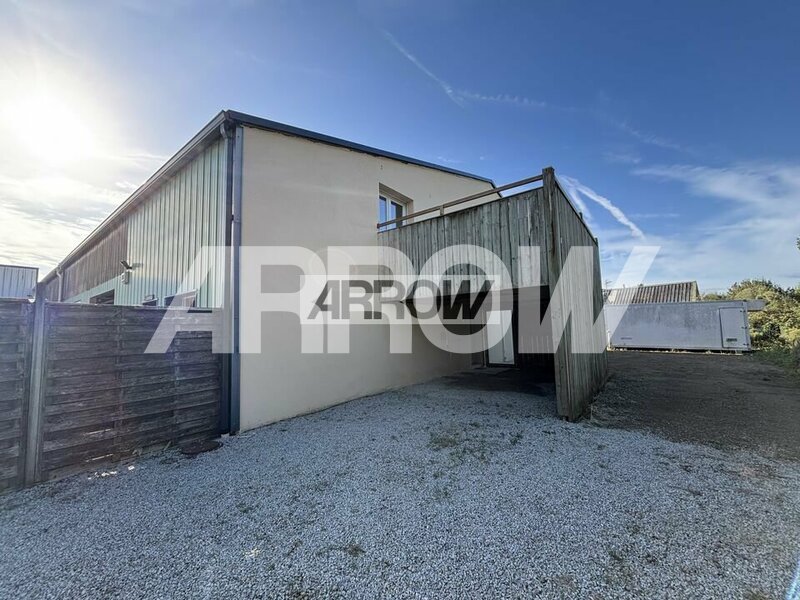 Bureaux à louer LE HÉZO 9