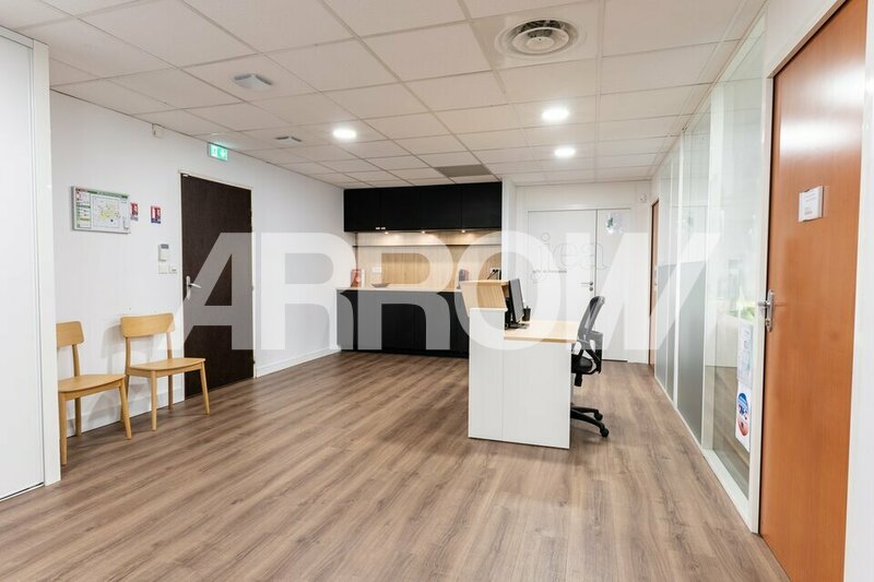 Bureaux à louer LA CHAPELLE SUR ERDRE 2