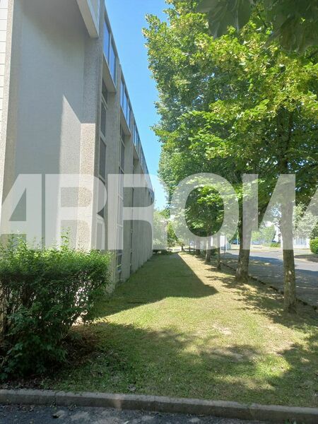 Bureaux à louer NANTES 4