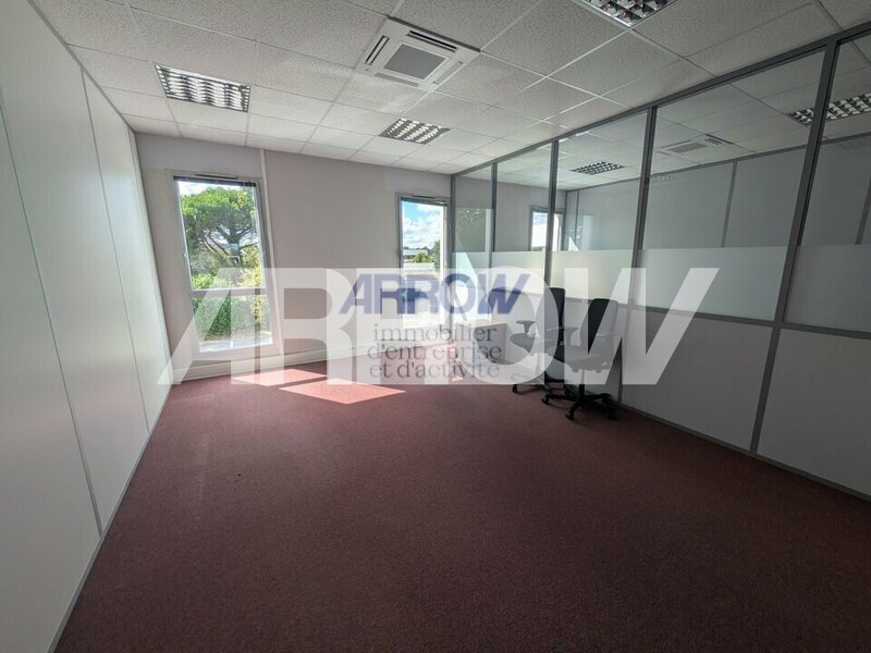 Bureaux à louer LA CHAPELLE SUR ERDRE 15