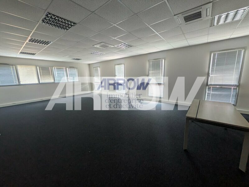 Bureaux à louer LA CHAPELLE SUR ERDRE 17