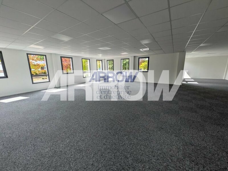 Bureaux à louer LA CHAPELLE SUR ERDRE 5