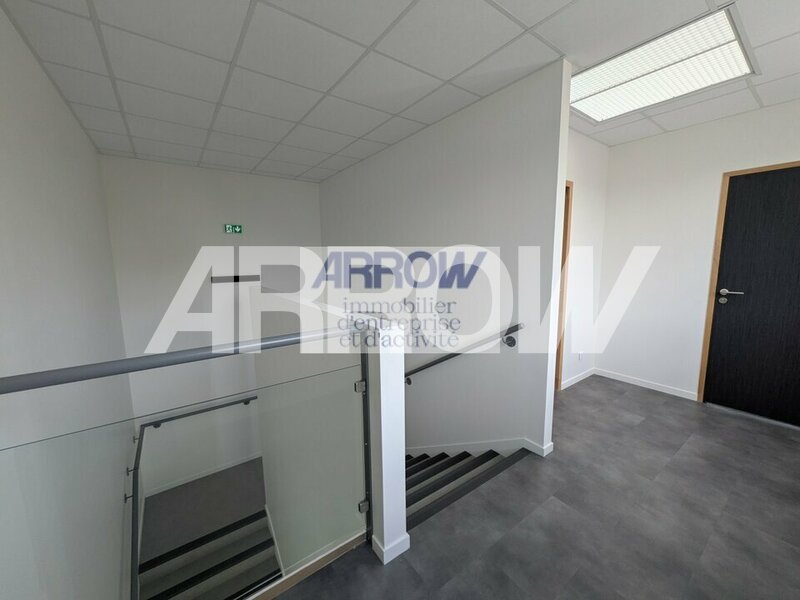 Bureaux à louer LA CHAPELLE SUR ERDRE 6